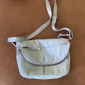 Lululemon All Night Festival bag. Excellent condition.